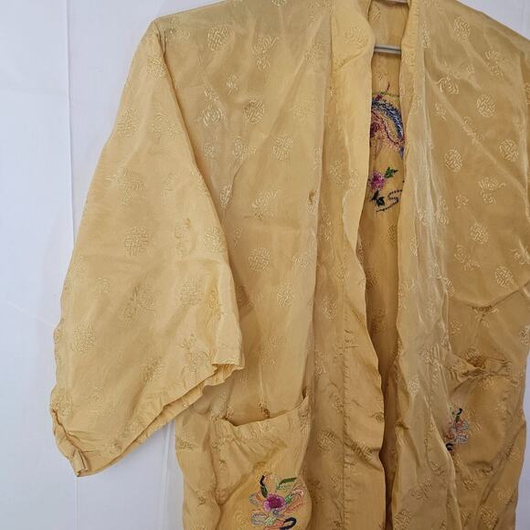 Vintage Golden Bee Chinese Yellow Embroidered Floral Satin Rayon Robe Kimono - Picture 6 of 11